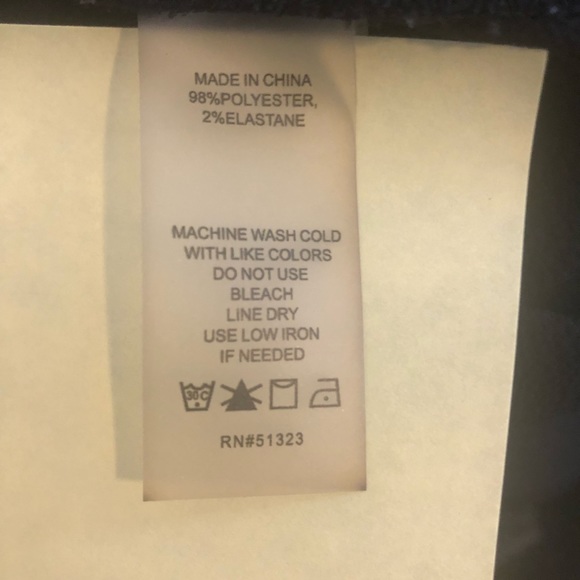 Like new VINCE CUMUTO Tunic Top - Picture 5 of 5